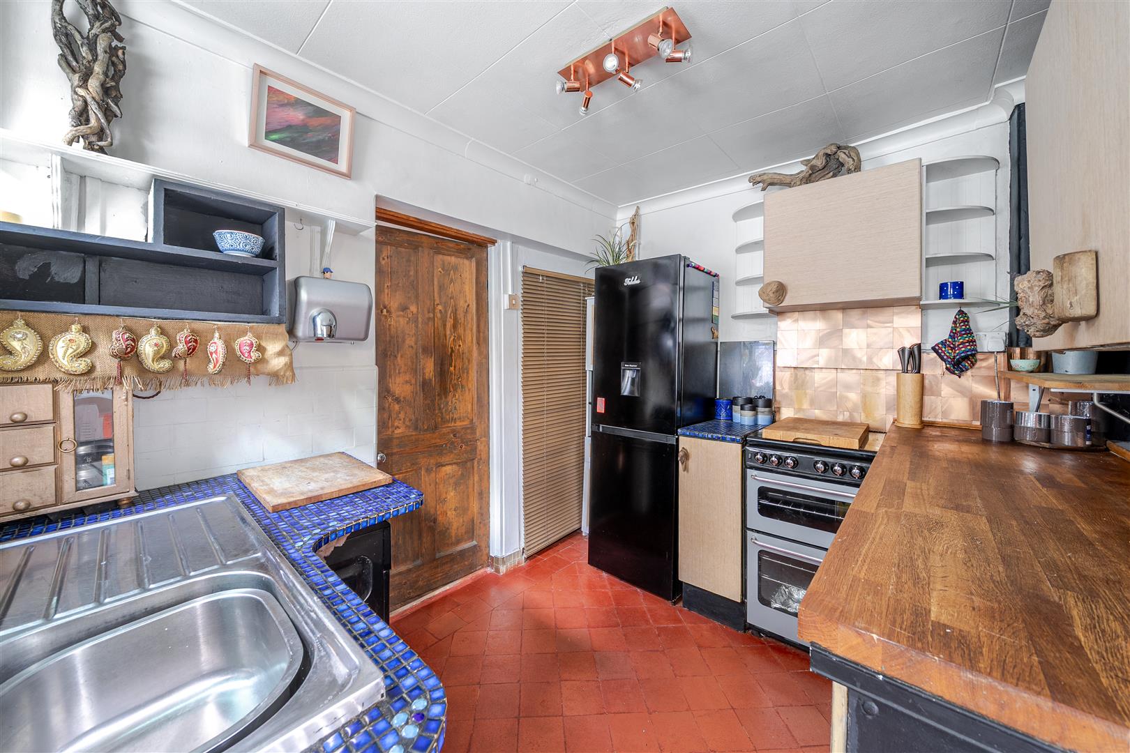 Waun Wen Road, Swansea, SA1 6FN